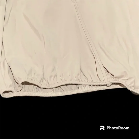 Double Zero Tank - Picture 7 of 8